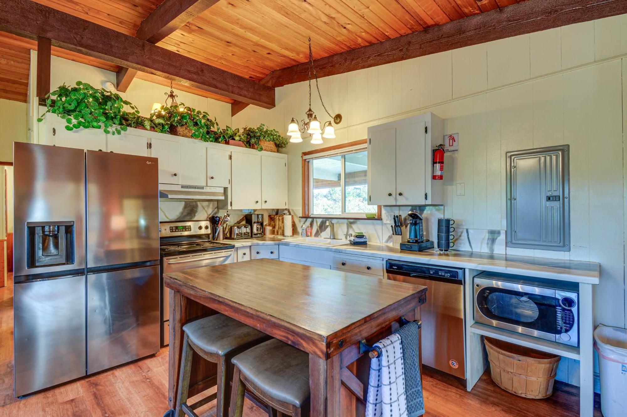 Villa Pet-Friendly Washington Retreat With Hot Tub And Deck! à Ocean Shores Extérieur photo