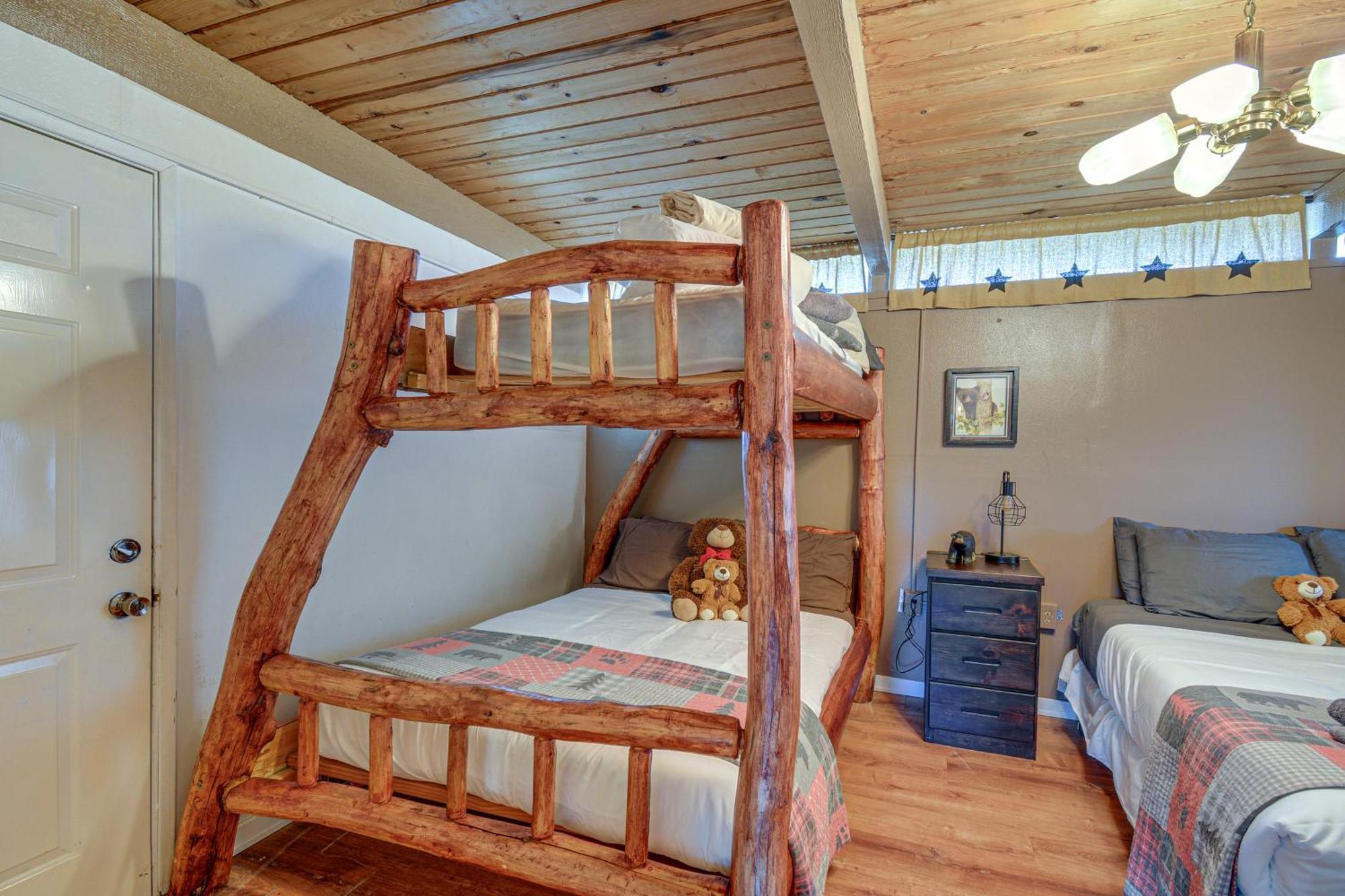 Villa Pet-Friendly Washington Retreat With Hot Tub And Deck! à Ocean Shores Extérieur photo