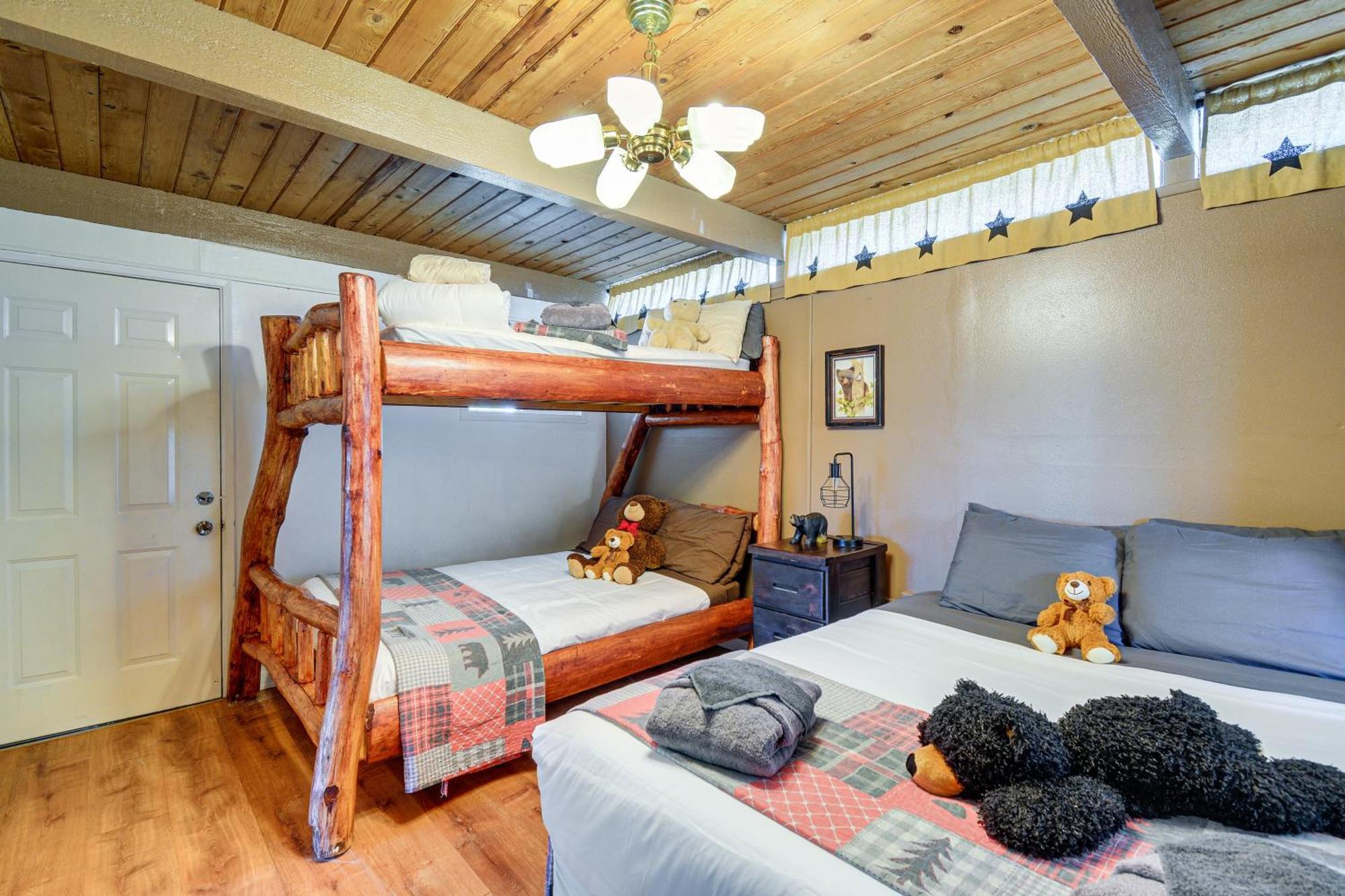 Villa Pet-Friendly Washington Retreat With Hot Tub And Deck! à Ocean Shores Extérieur photo